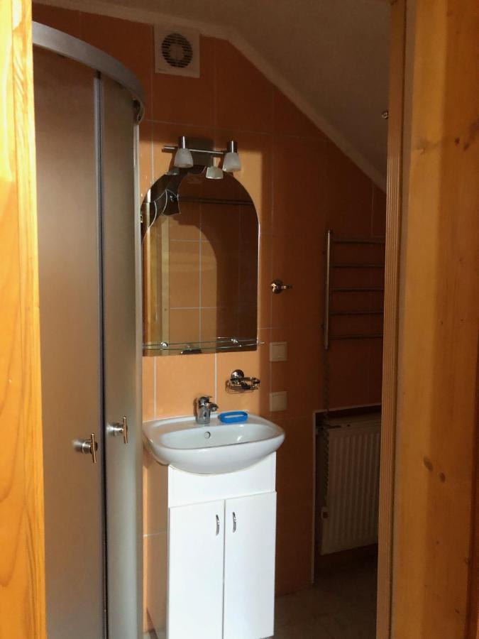 Коттедж Luky Myhove Exterior foto